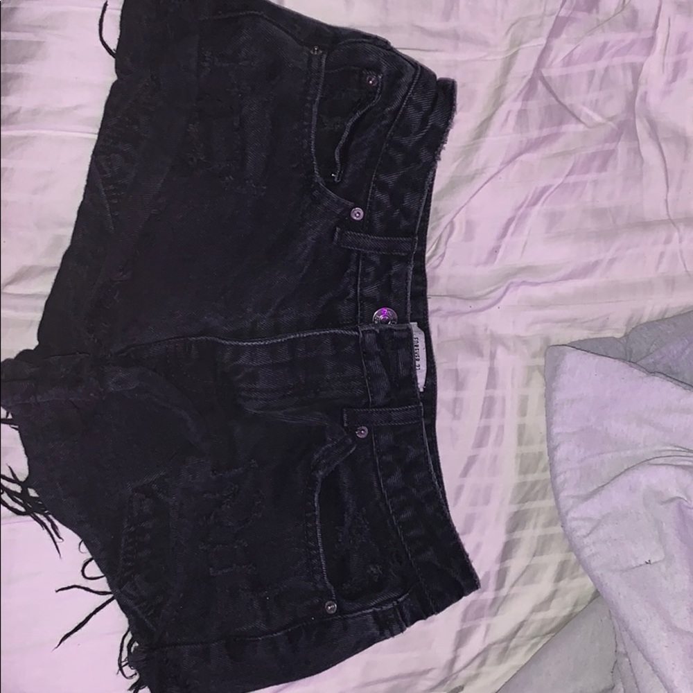 extremely short shorts